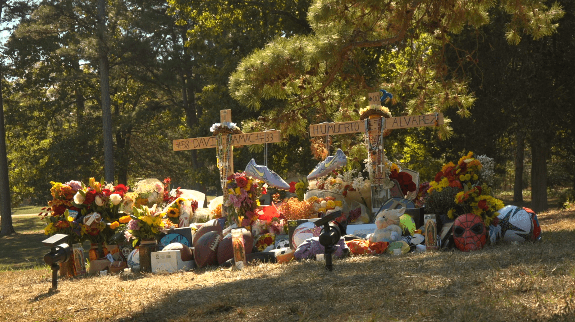 Batesville Community Bands Together After Deadly Crash