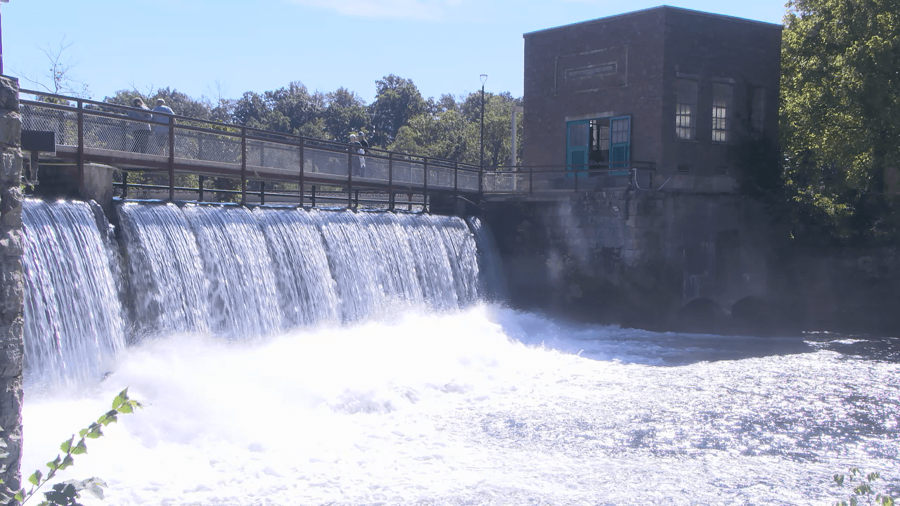 Residents in Arkansas, Missouri Oppose Proposed Data Center Near Mammoth Spring State Park
