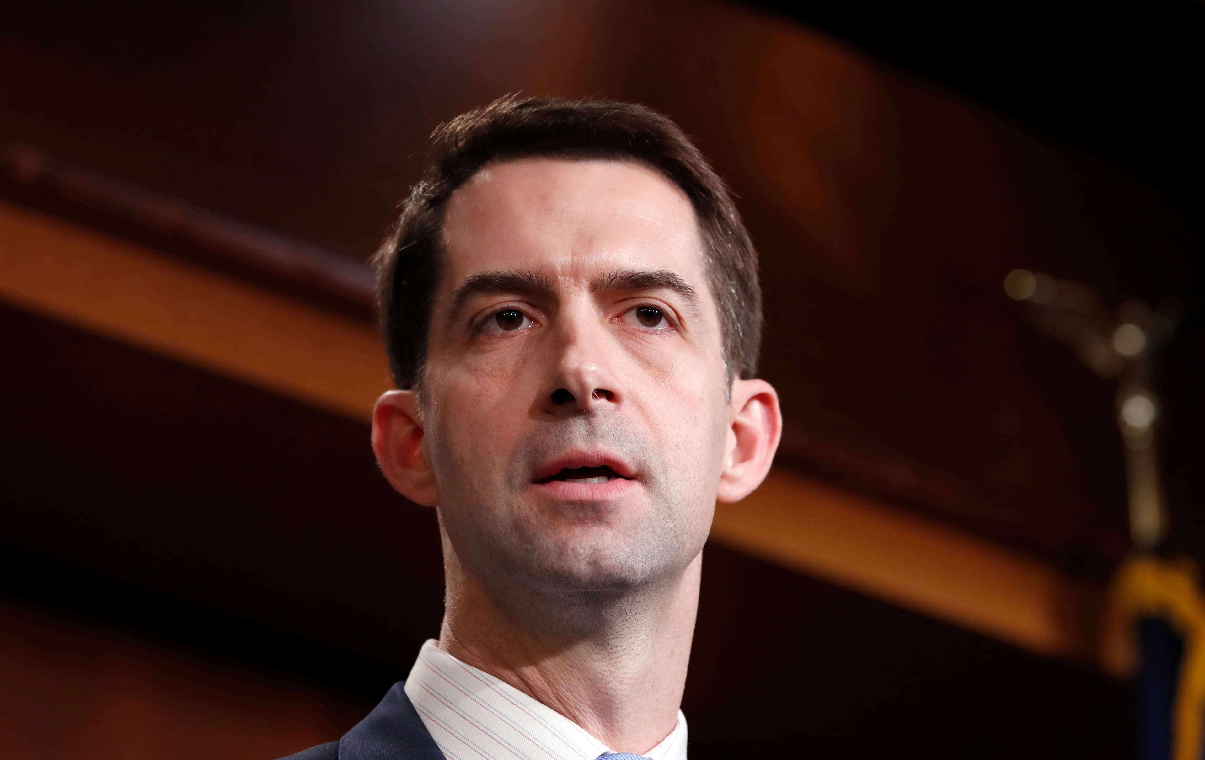 Trump Urges Arkansans to Pressure Senator Cotton on Daylight Saving Time Bill