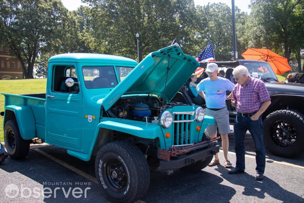 Flippin Chamber of Commerce Invites Vendors to 16th Annual Car Craze Festival