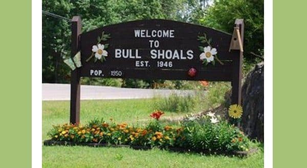 Bull Shoals City Council to Review Chicken Ordinance and Council Applicants