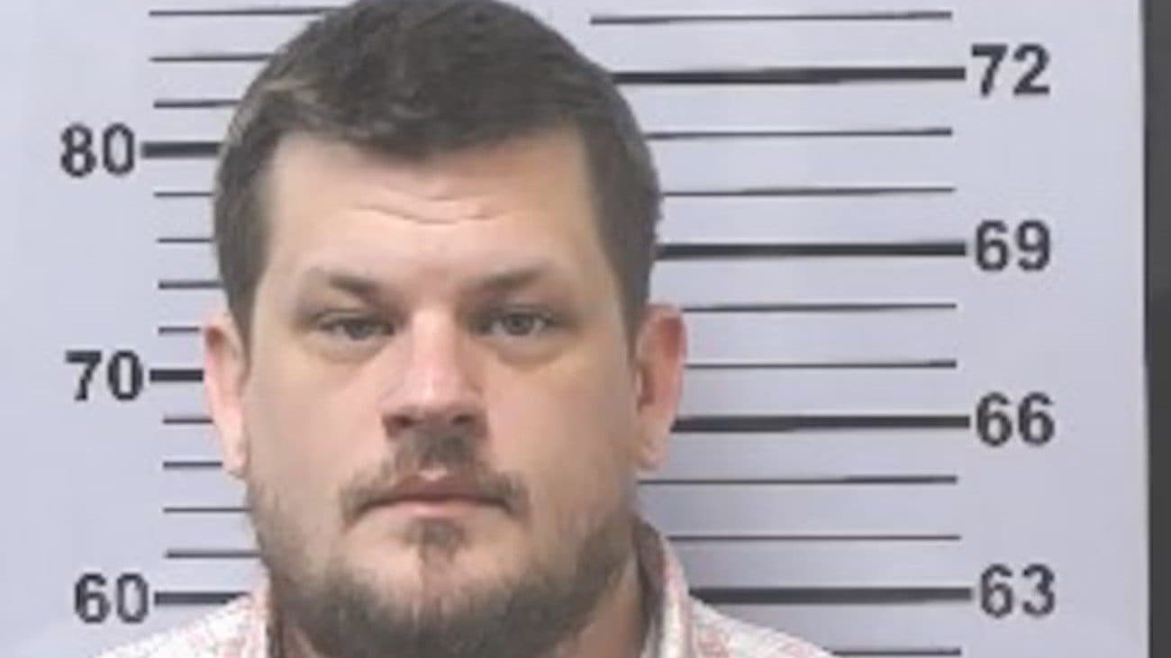 Man Who Fled to Arkansas Sentenced After Pleading Guilty to 2020 Alabama Murder