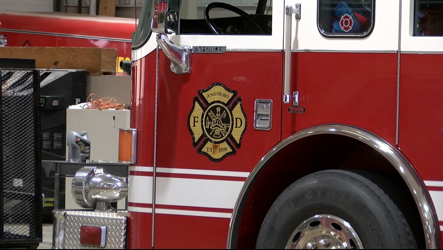 Jonesboro Firefighters Contain House Fire Near Turtle Creek Mall