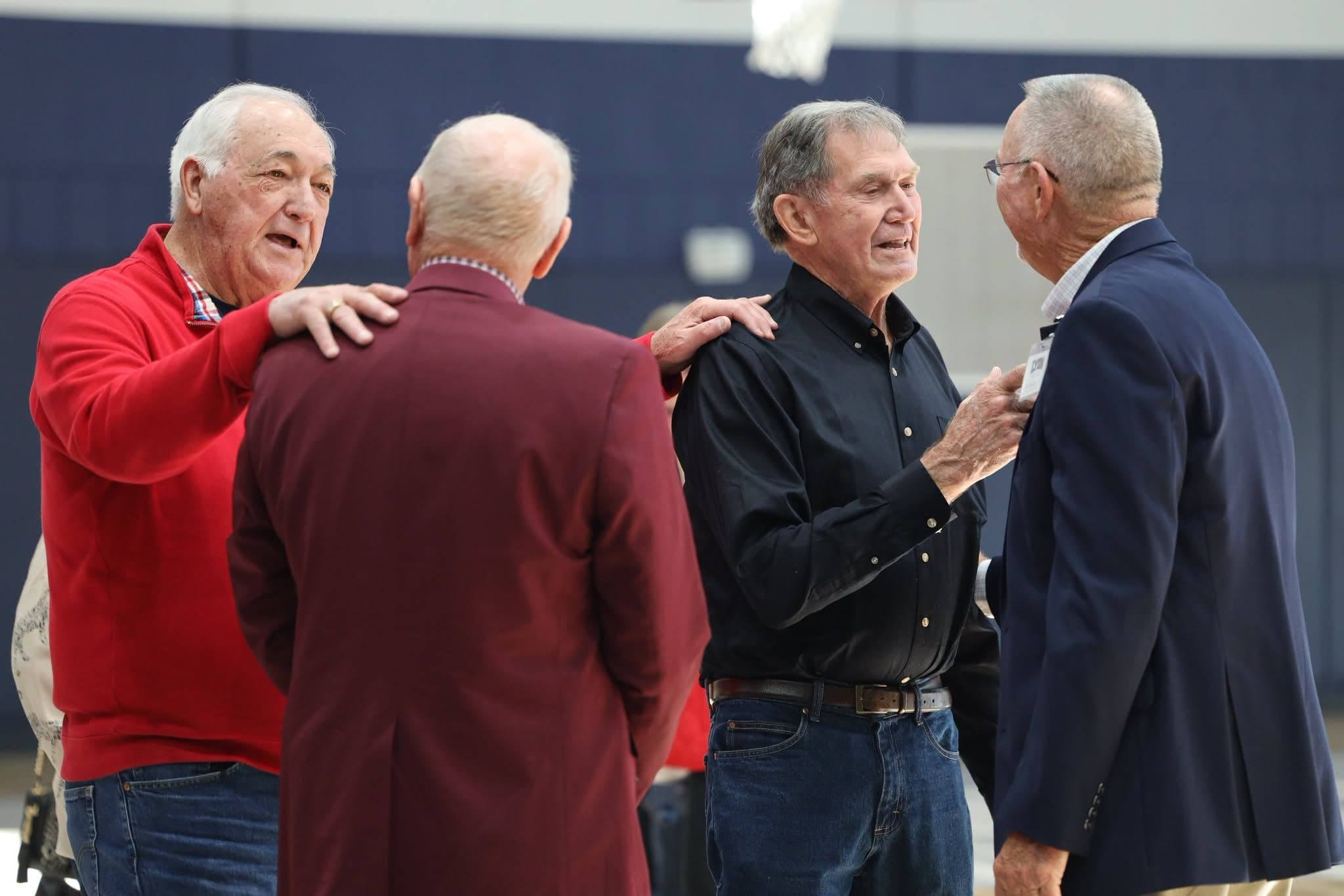 Lyon College Wins National Award for Alumni Basketball Reunion