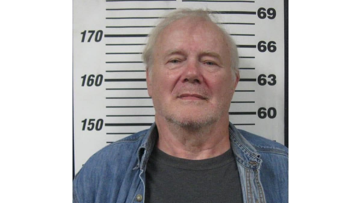 Sex Offender Sentenced to Prison for Failing to Report Social Media Accounts