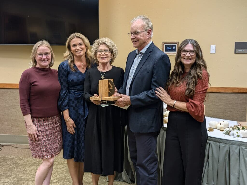 VanderSteks Honored with Heart of the Library Award for Decades of Service
