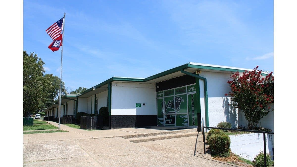 Yellville-Summit School Board to Address Budget, Transfers, and Personnel Matters
