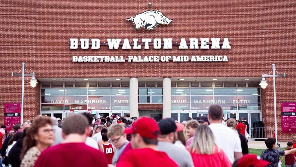 Arkansas to Host Gonzaga in High-Profile Basketball Exhibition
